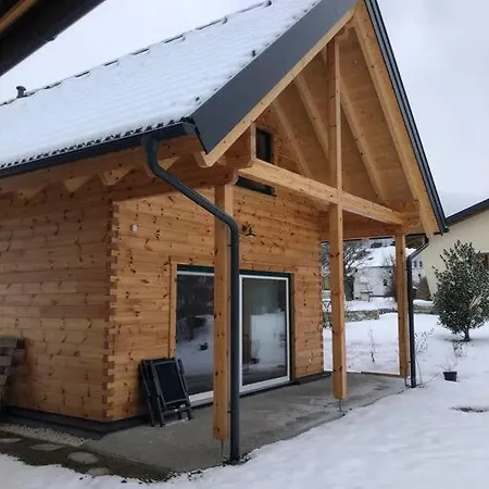 Myholzhaus - Zum Wohlfuehlen Horská chata *